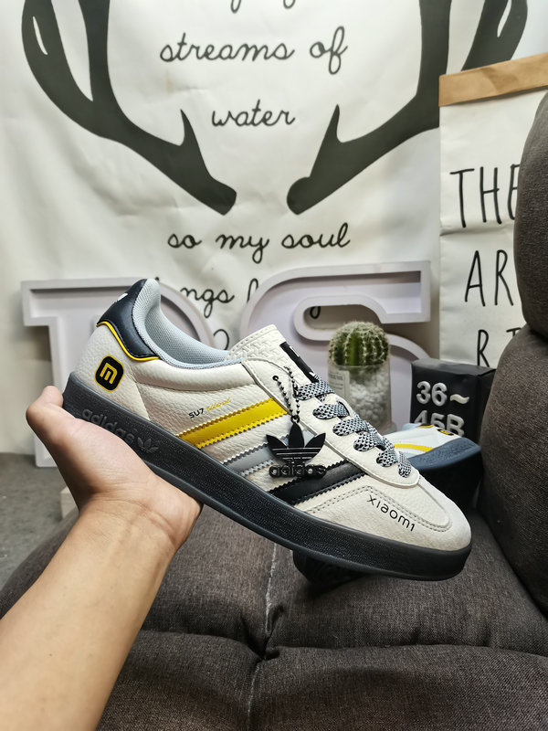 Shoes Adidas 096D Adidas Gazelle Indoor DM 1234-013 Casual Wear-resistant Lightweight Low-top Sneakers This Adidas sneaker is a revival of the 1979 Gazele lndoor sneaker, with soft suede 10