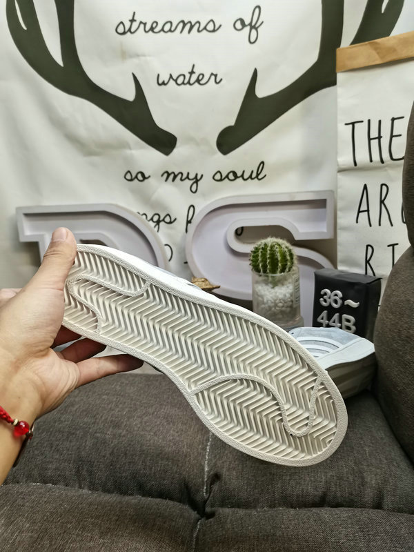 Shoes Adidas 126D company-level genuine half-size adlidas Adidas originals Gazelle Indoor casual wear-resistant lightweight low-top sneakers This Adidas sports shoe is 1979 Gazele lndoor10