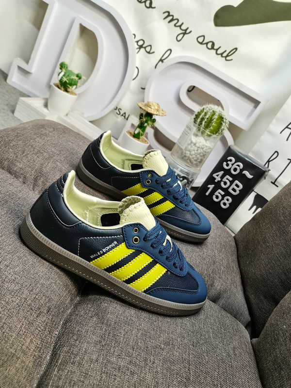 Shoes Adidas 158DAdidas originals Busenitz Vulc adidas nearly 70 years of classic Originals original suede leather production, slender shoe last, slightly pointed toe, suede leather toe stitching, these 10