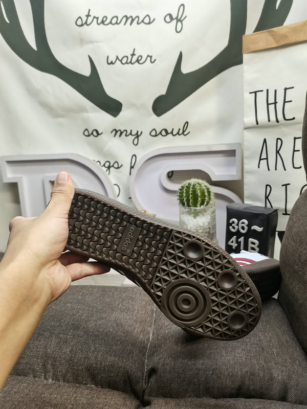 Shoes Adidas 253DAdidas originals Busenitz Vulc adidas nearly 70 years of classic Originals original suede leather, slender shoe last, slightly pointed toe, suede leather toe stitching, these 10