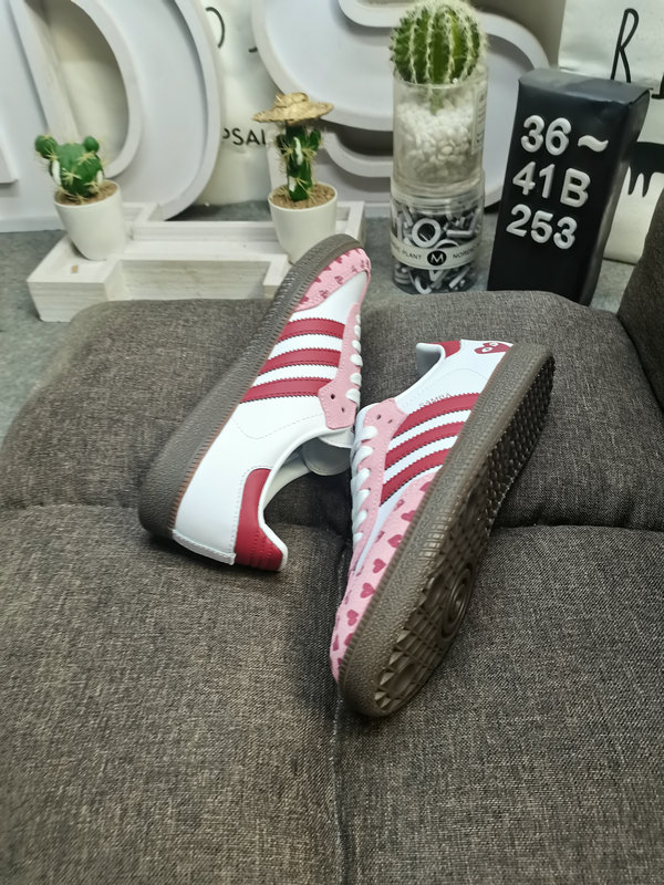 Shoes Adidas 253DAdidas originals Busenitz Vulc adidas nearly 70 years of classic Originals original suede leather, slender shoe last, slightly pointed toe, suede leather toe stitching, these 10