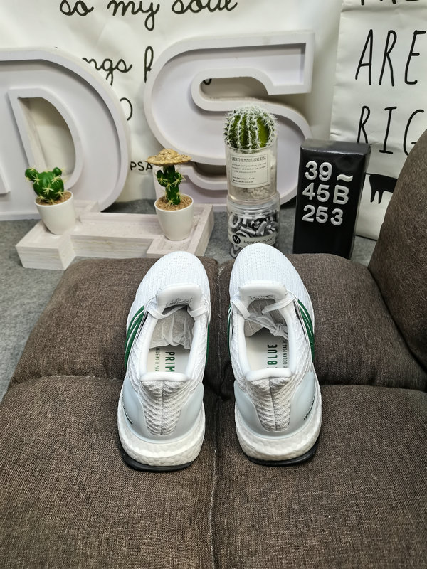 Shoes Adidas 253DAdidas Ultra Boost Triple Black UB4 original genuine label real explosion Hupu correct version consistent with the official full-length BOOST with Continental rubber outsole, continuing the good shock protection technology of the previous three generations. Explosion 28