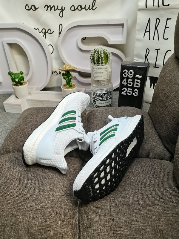 Shoes Adidas 253DAdidas Ultra Boost Triple Black UB4 original genuine label real explosion Hupu correct version consistent with the official full-length BOOST with Continental rubber outsole, continuing the good shock protection technology of the previous three generations. Explosion 28