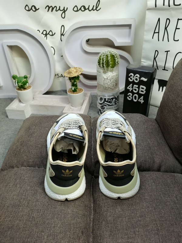 Shoes Adidas 304D corporate grade Adidas Nite Jogger 2019 Boost earth tone barcode Wang Jiaer endorsement model knitted breathable upper night walker 3M reflective really explosive outsole retro running shoes. Jacquard breathable mesh with 10