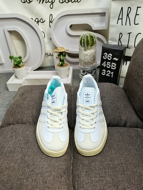 Shoes Adidas 321D company-level genuine half-size adlidas Adidas originals Gazelle Indoor casual wear-resistant lightweight low-top sneakers This Adidas sports shoe is 1979 Gazele lndoor10