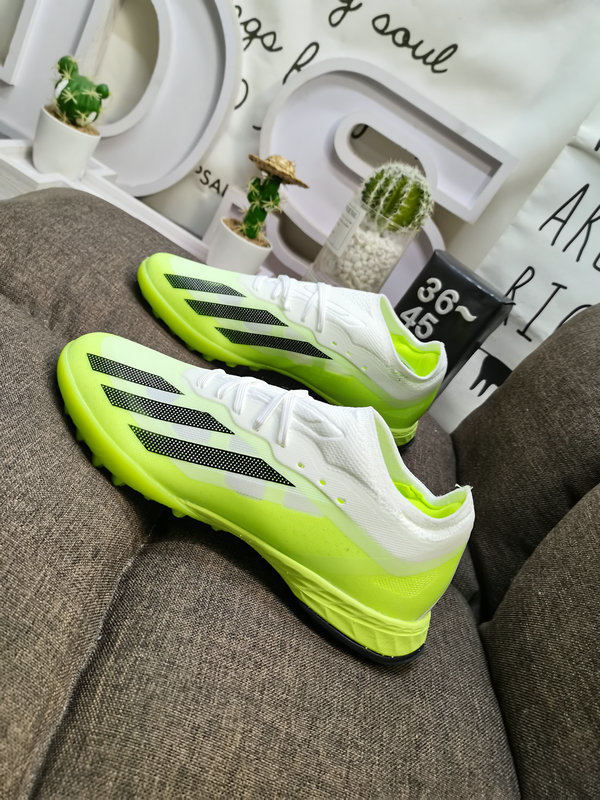 Shoes Adidas 341D company level✅Adidas Adidas PERFORMANCE COPA MUNDIAL Adidas football shoes The shoes follow the streamlined design of football shoes. The shoe body has special craftsmanship materials and rubberized rubber soles. Create 19