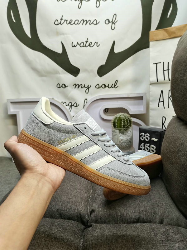 Shoes Adidas 391DAdidas ORIGINALS Handball Spzl IF7086 Adidas Low Top Comfortable Trend Lightweight Wear-resistant Non-slip Low Top Sneakers for Men and Women In 1979, Adidas created the Handball 10