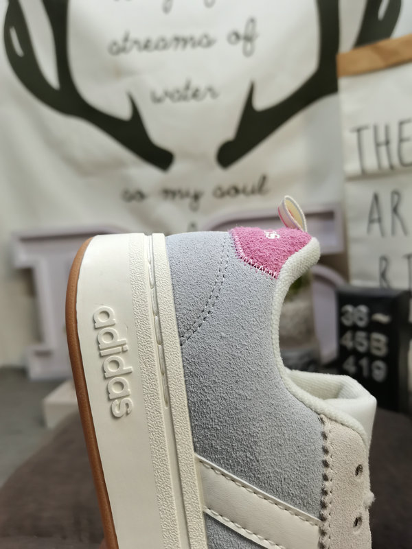 Shoes Adidas 419D Adidas NEO Anti-slip Lightweight Low-top Courtbeat Casual Sneakers This lifestyle sneaker is inspired by the rich history of adidas tennis shoes, combining classic style with modern temperament and tailoring.