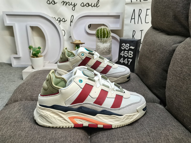 Shoes Adidas 447D Corporate Level The streetball style derived from the streets has changed the development of traditional basketball. This newly designed adidas Originals Niteball is similar to the retro performance basketball shoe adidas Or28 that came out last year.