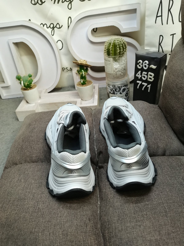 Shoes Adidas 771D company level✅Adidas Vento XLG MTW JS1501 retro casual dad shoes are officially launched. ng, you feel that your feet are breathing freely10