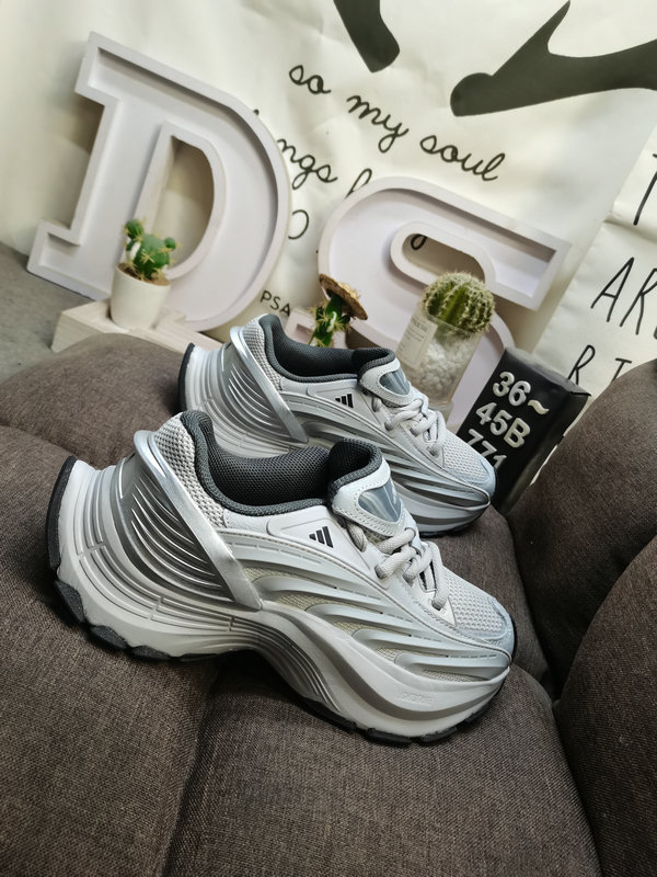 Shoes Adidas 771D company level✅Adidas Vento XLG MTW JS1501 retro casual dad shoes are officially launched. ng, you feel that your feet are breathing freely10