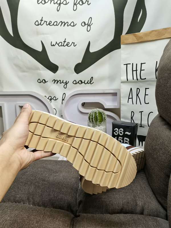 Shoes Adidas 803D company-level genuine label with half size! Adidas CLOT x Adidas originals Superstar Edison Chen’s new design The overall design of the shoe body is based on the classic adidas Superstar 10