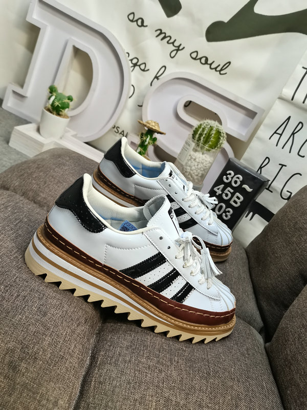 Shoes Adidas 803D company-level genuine label with half size! Adidas CLOT x Adidas originals Superstar Edison Chen’s new design The overall design of the shoe body is based on the classic adidas Superstar 10