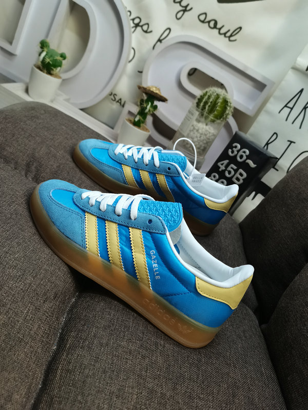 Shoes Adidas 862D company-level genuine half-size adlidas Adidas originals Gazelle Indoor casual wear-resistant lightweight low-top sneakers This Adidas sports shoe is 1979 Gazele lndoor19