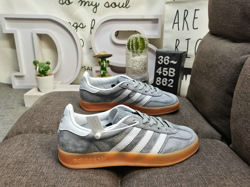 retro Adidas Gazelle Grey Gum Sole