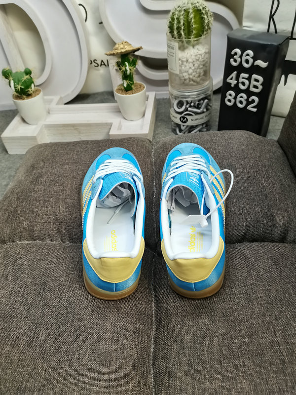 Shoes Adidas 862D company-level genuine half-size adlidas Adidas originals Gazelle Indoor casual wear-resistant lightweight low-top sneakers This Adidas sports shoe is 1979 Gazele lndoor19