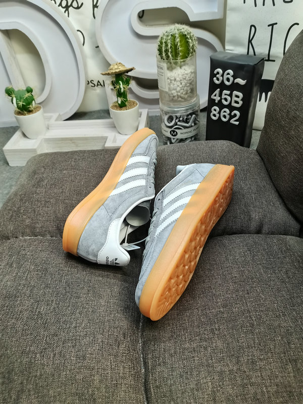 Shoes Adidas 862D company-level genuine half-size adlidas Adidas originals Gazelle Indoor casual wear-resistant lightweight low-top sneakers This Adidas sports shoe is 1979 Gazele lndoor19