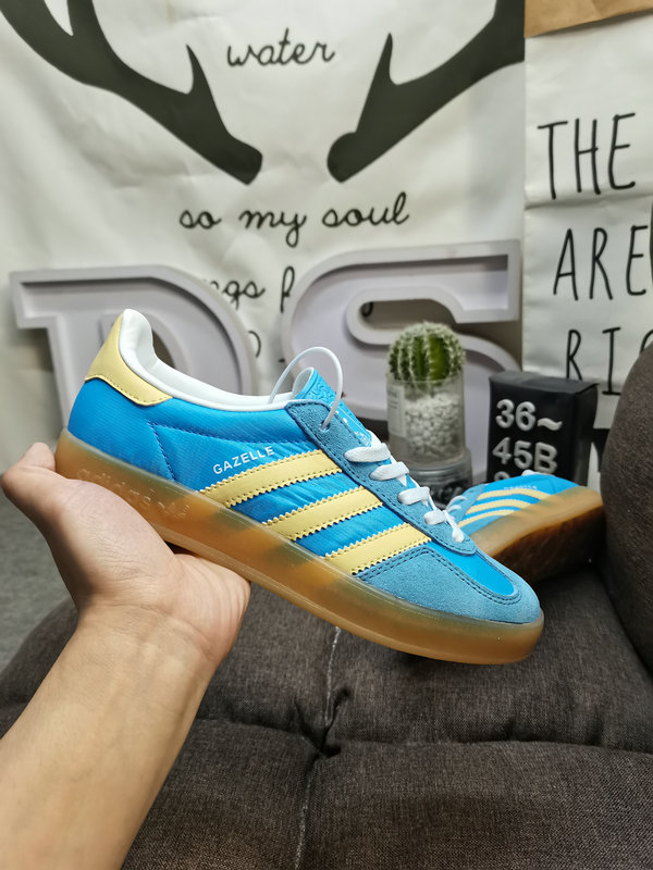 Shoes Adidas 862D company-level genuine half-size adlidas Adidas originals Gazelle Indoor casual wear-resistant lightweight low-top sneakers This Adidas sports shoe is 1979 Gazele lndoor19