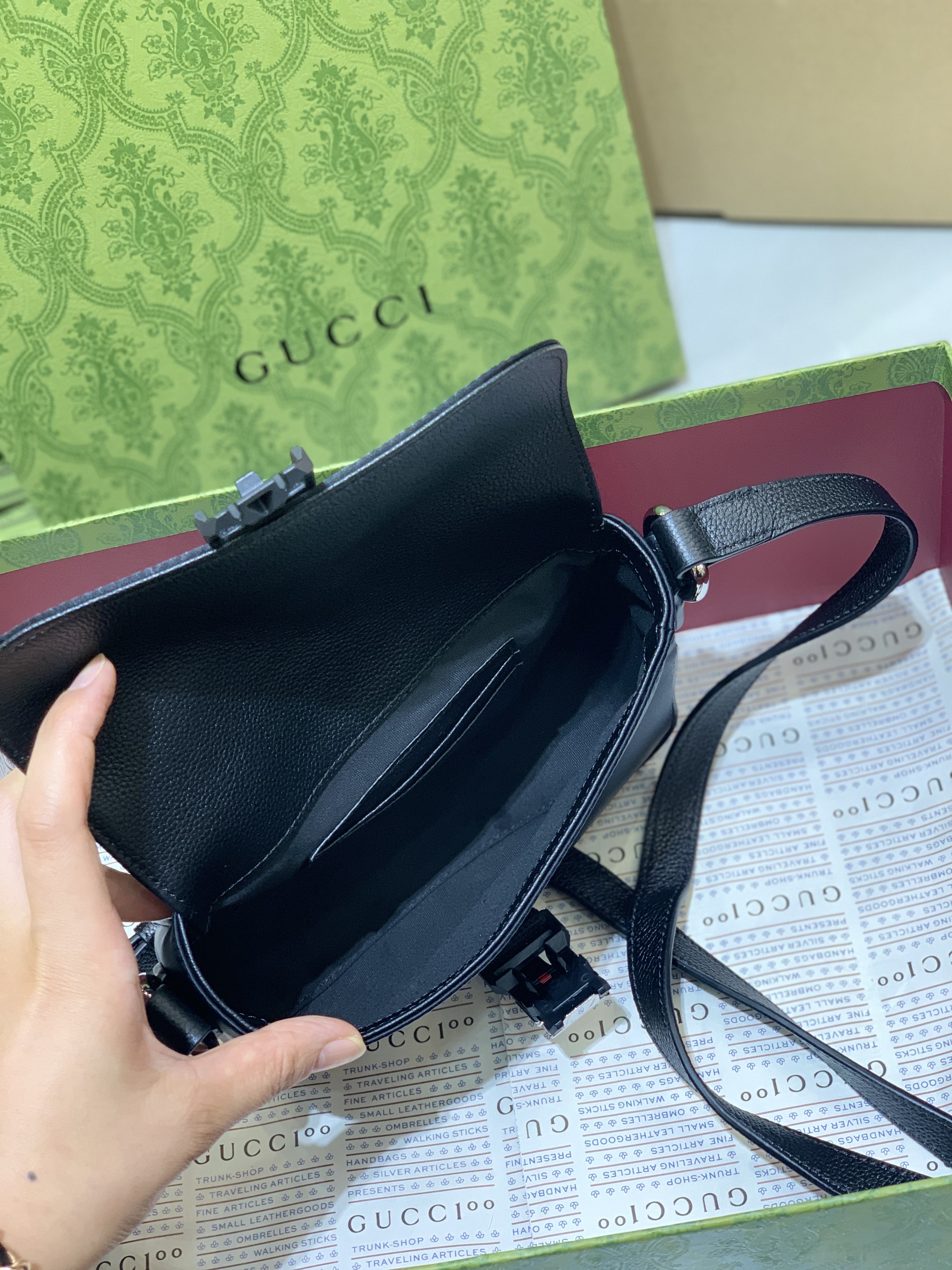 Super Mini Shoulder Bag – Black Leather | Gucci
