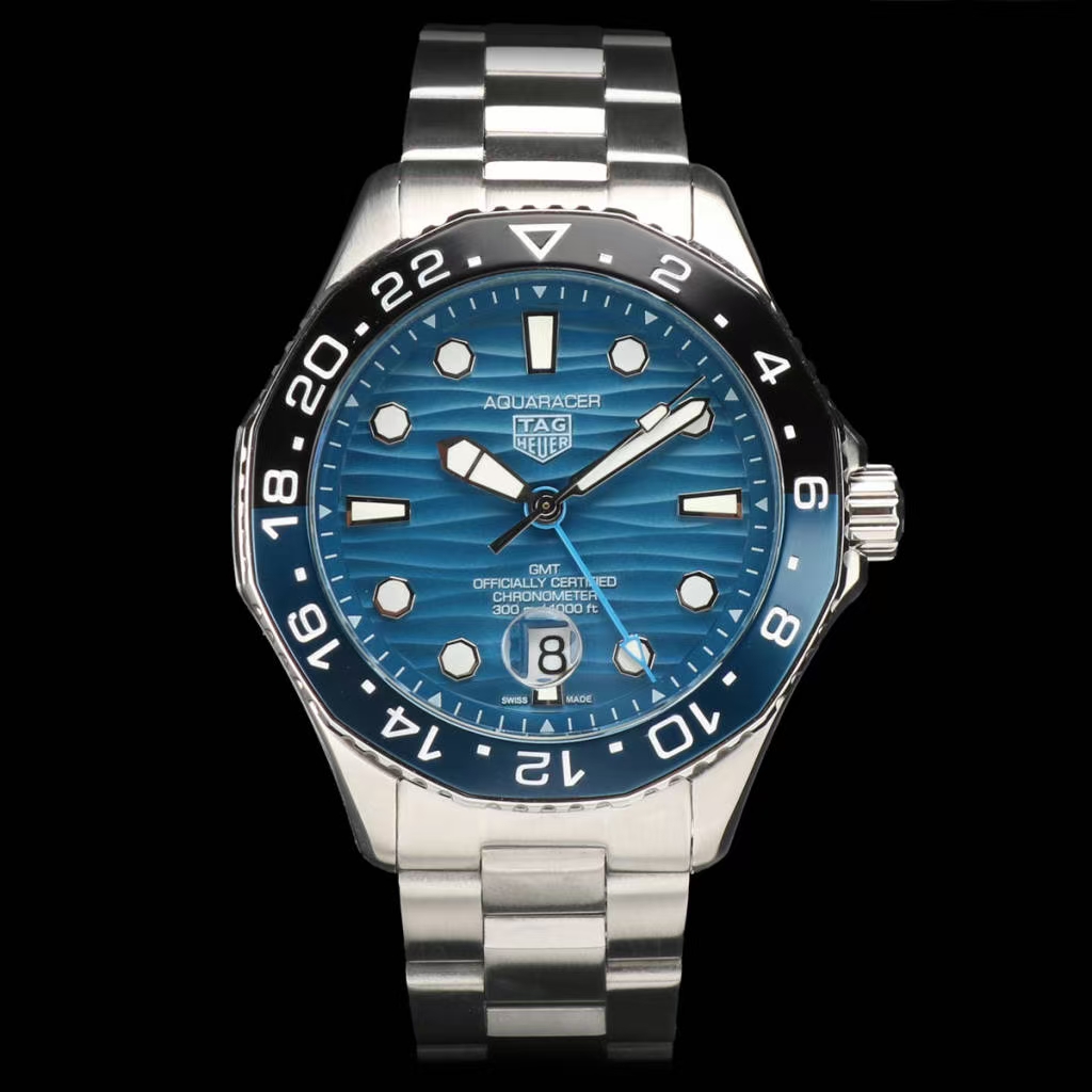 Tag Heuer Aquaracer GMT Blue - Tag Heuer Aquaracer GMT - Blue Wave - Image 2