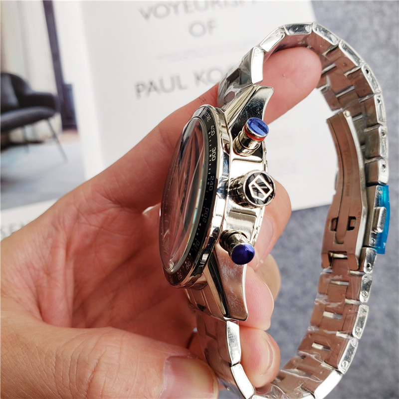 TAG HEUER CARRERA CHRONOGRAPH DAY DATE BLACK DIAL 44mm SS AUTOMATIC WATCH.