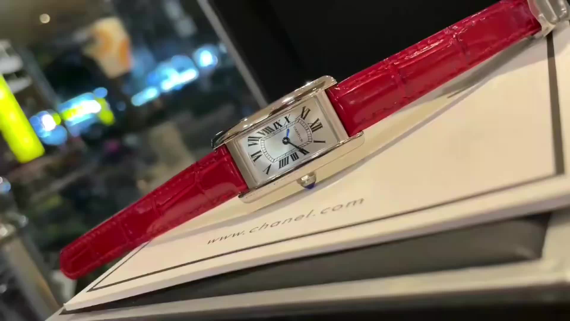 Tank Louis Cartier watch Tank Louis Cartier watch, small model, Manufacture mechanical movement with manual winding, calibre 8971 MC. Case in rhodium-finis