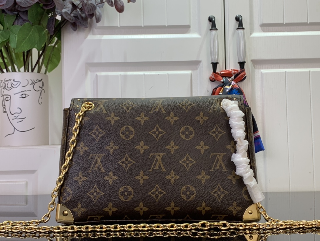 Trunkie Monogram - Women - Handbags | LOUIS VUITTON