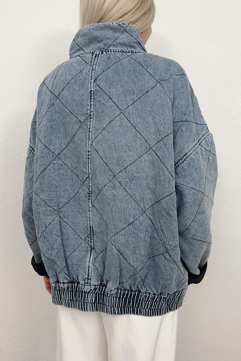 utcoco Women’s Oversized Long Sleeve Denim Jacket Casual Loose Fit Zip Up Jean Quilted Jackets Coat with Pockets