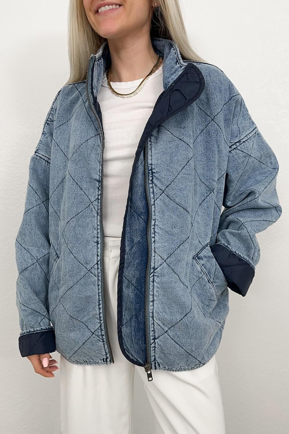 utcoco Women’s Oversized Long Sleeve Denim Jacket Casual Loose Fit Zip Up Jean Quilted Jackets Coat with Pockets