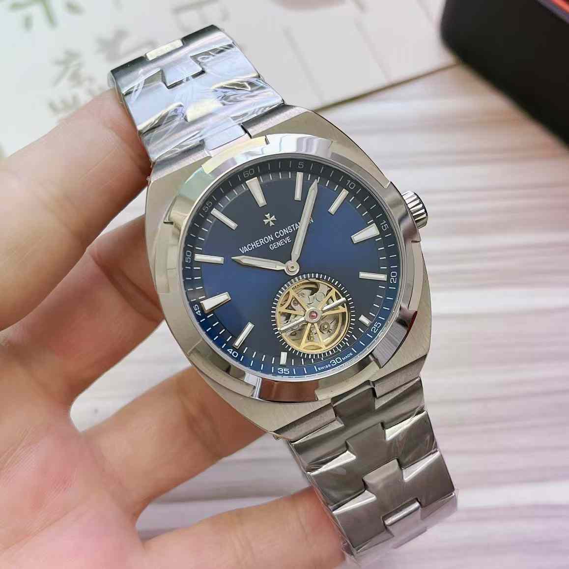 overseas Vacheron Constantin Blue Dial - Vacheron Constantin Overseas - Image 2