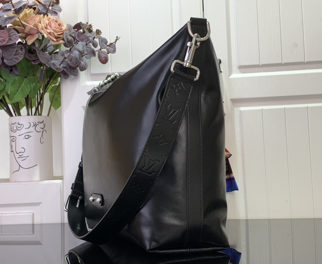 Vagabond Hobo H35 - Bags and Small Leather Goods - Men's