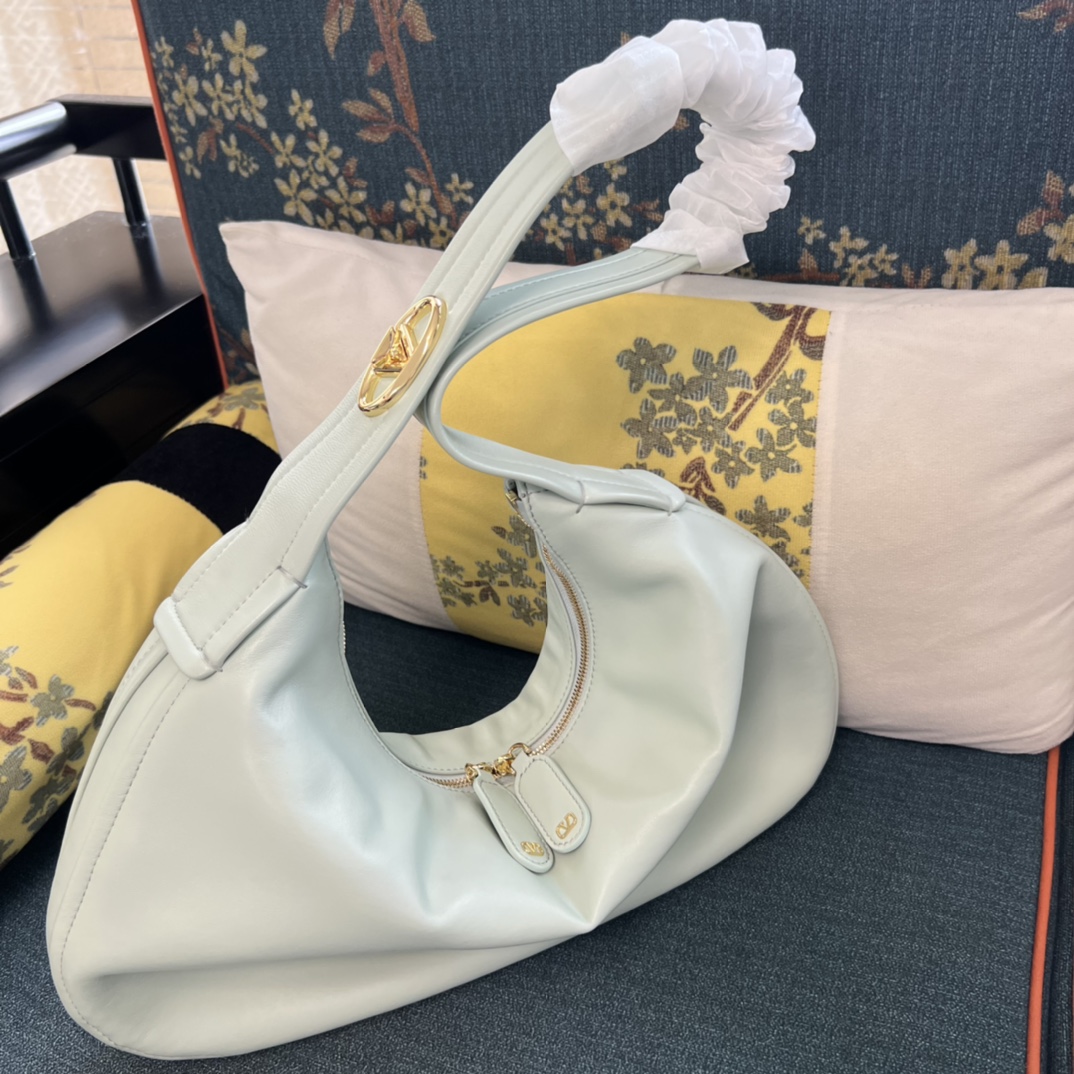 Valentino Garavani Go Hobo Leather tote-bag | WHITE