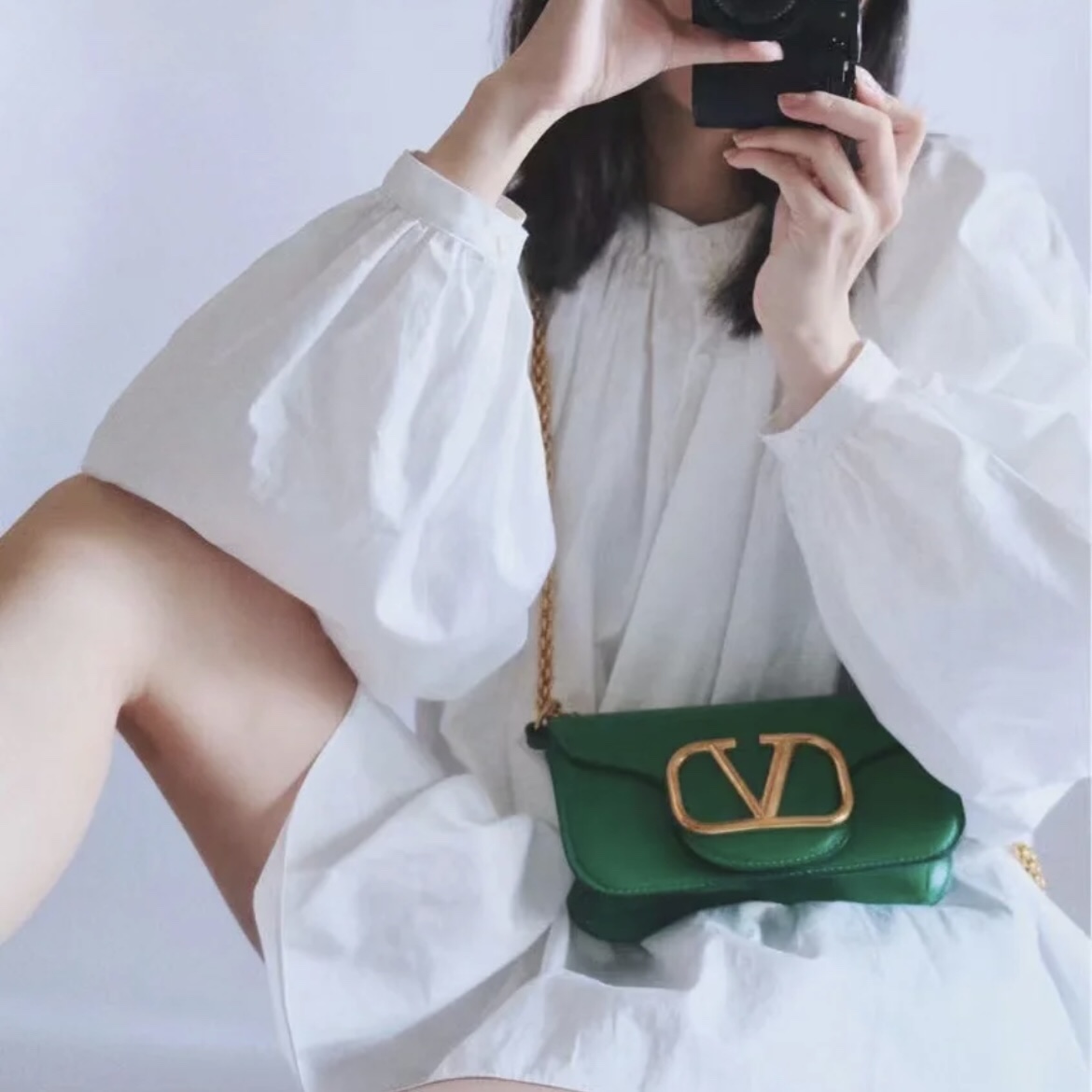 Valentino Garavani Green Small Locò Bag Valentino Garavani Valentino  00377