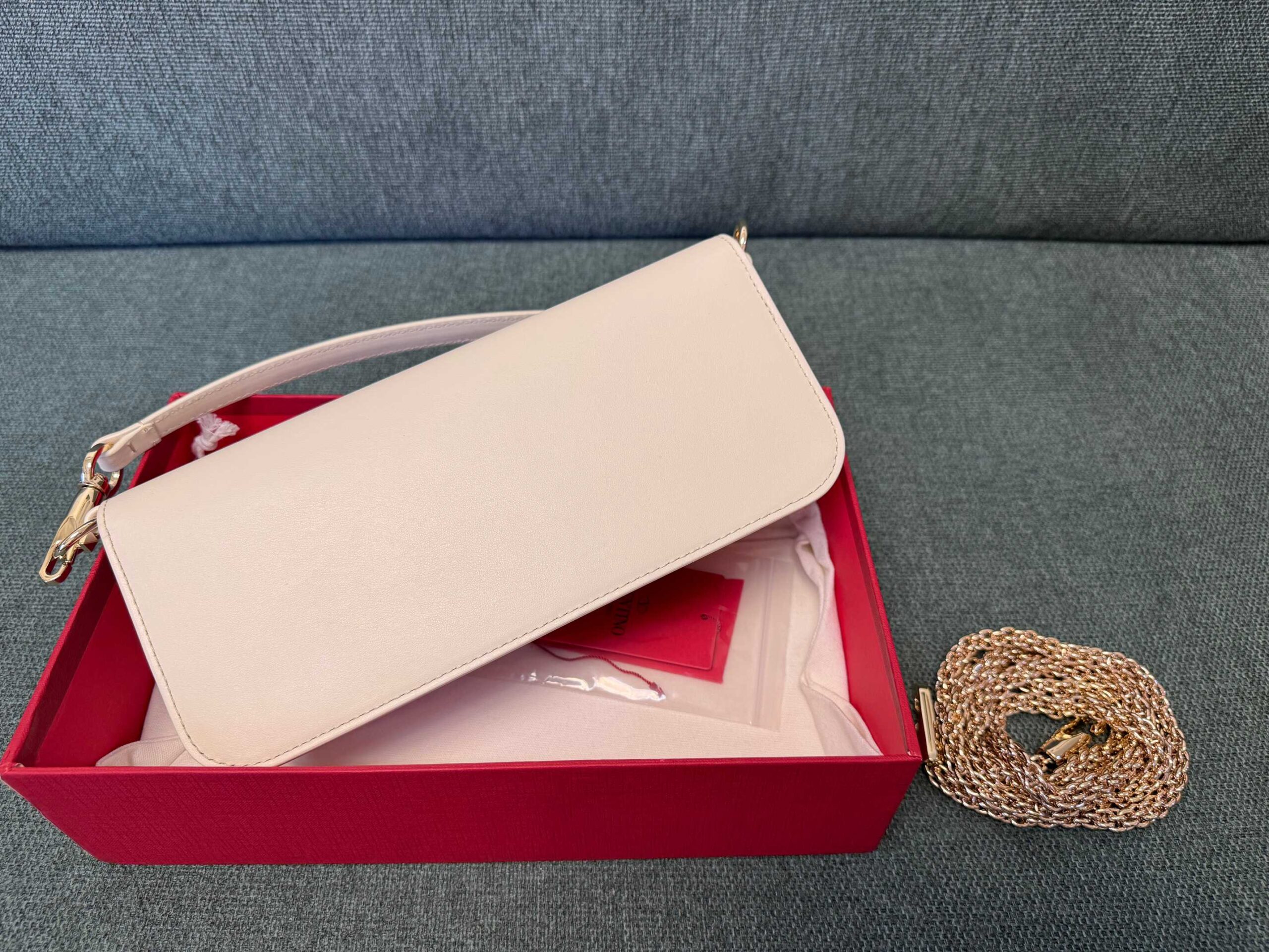 Valentino Garavani Loco' Pink Womens Valentino Garavani