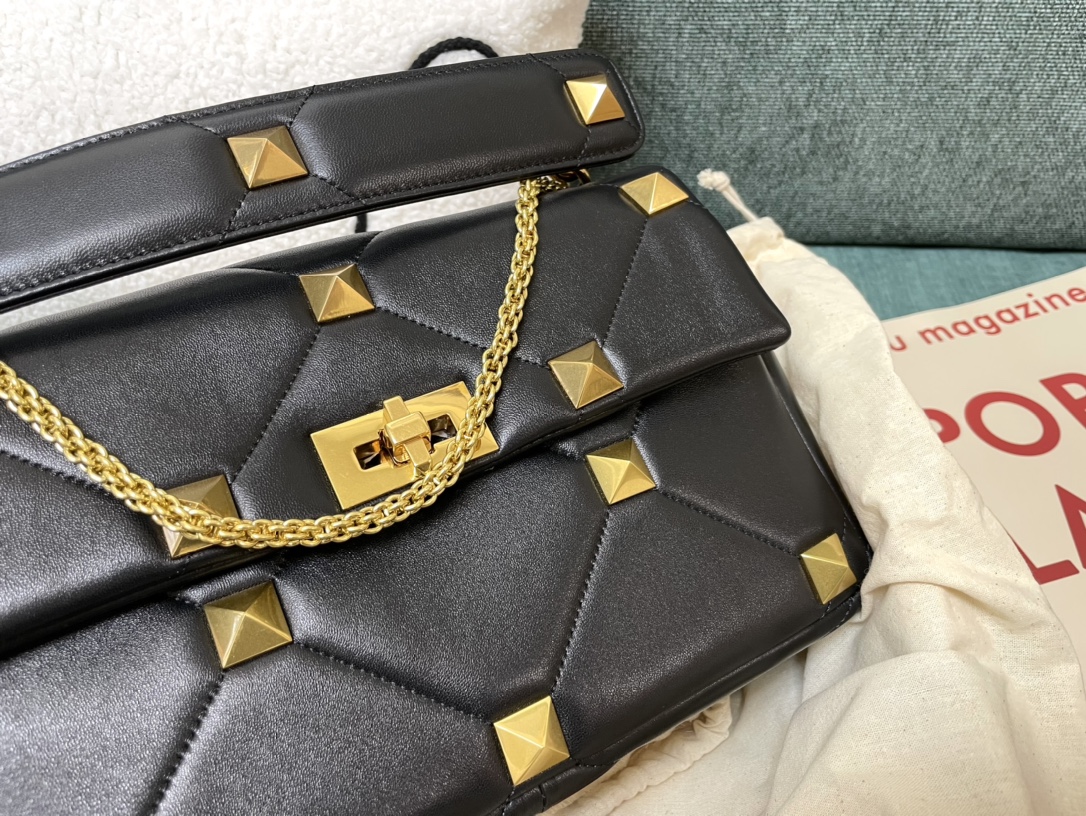 Valentino Garavani Medium Roman Stud Shoulder Bag