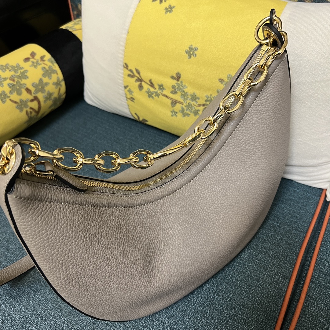 Valentino Garavani Pre-Owned 2018-2024 Medium Grainy