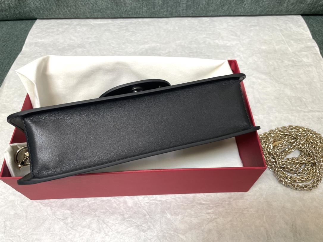 Valentino Garavani Quiltie 67 Quilted Leather Camera Bag