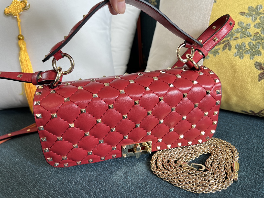 VALENTINO GARAVANI - Rockstud Spike Small Leather