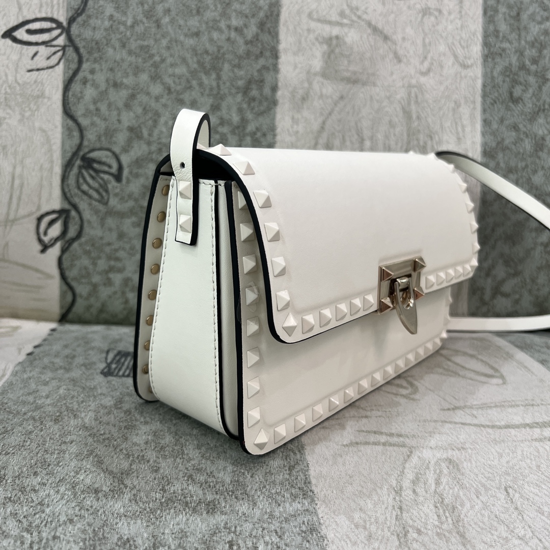 Valentino Garavani Rockstud23 Leather Shoulder Bag | White