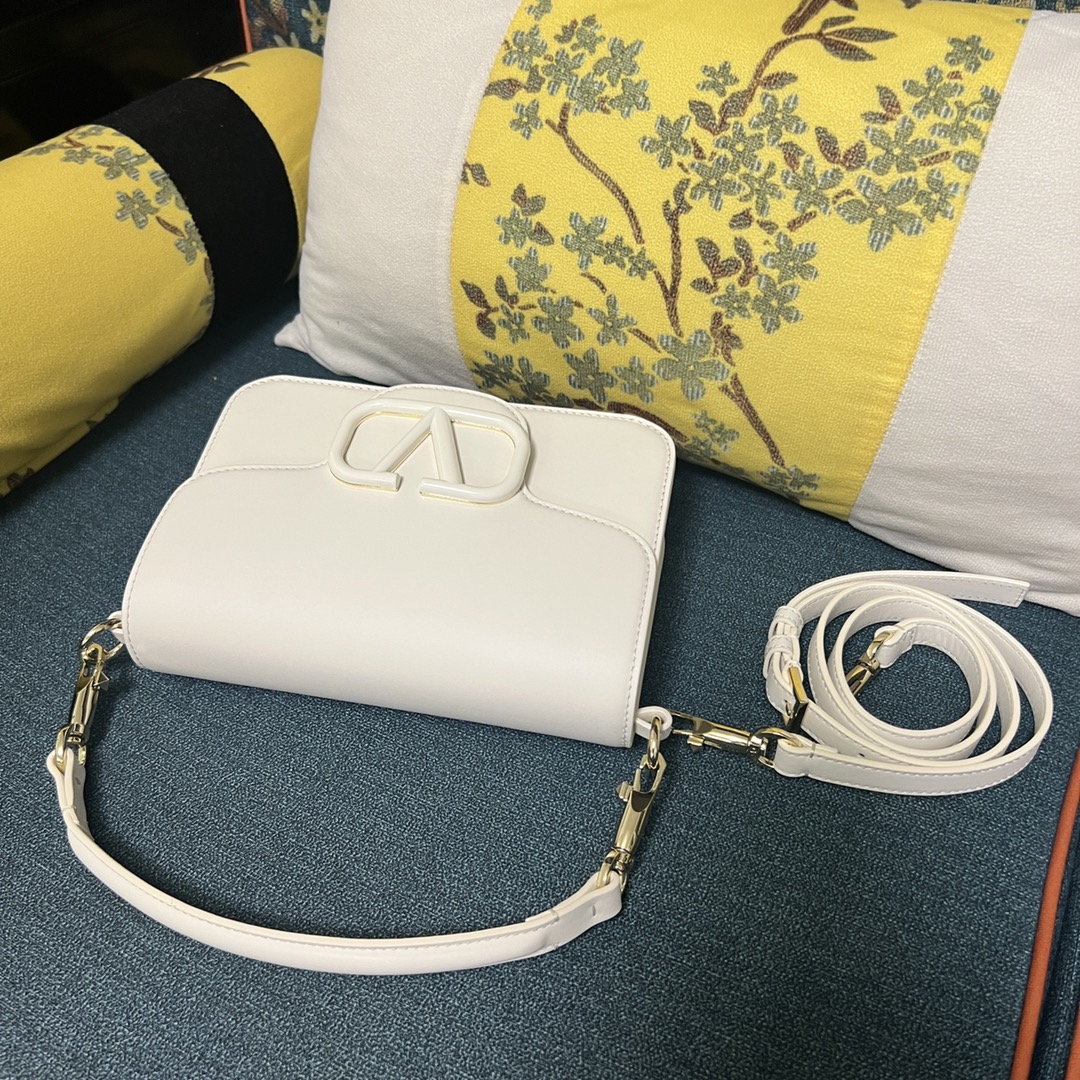 VALENTINO GARAVANI: Shoulder bag woman - White |