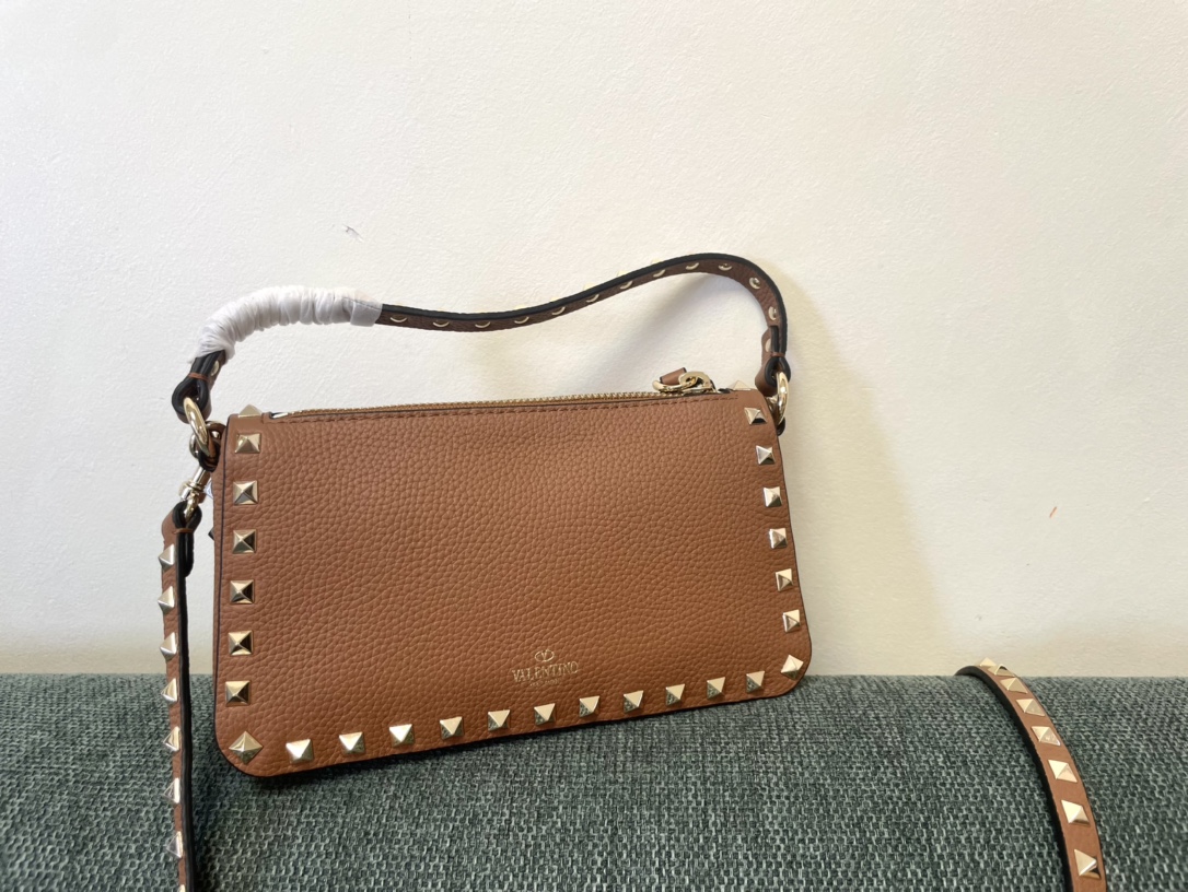 Valentino Garavani Small Rockstud Shoulder Bag In brown