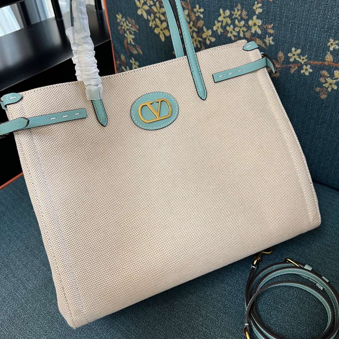 Valentino Garavani Two-tone Canvas Antibes Shopping Bag |