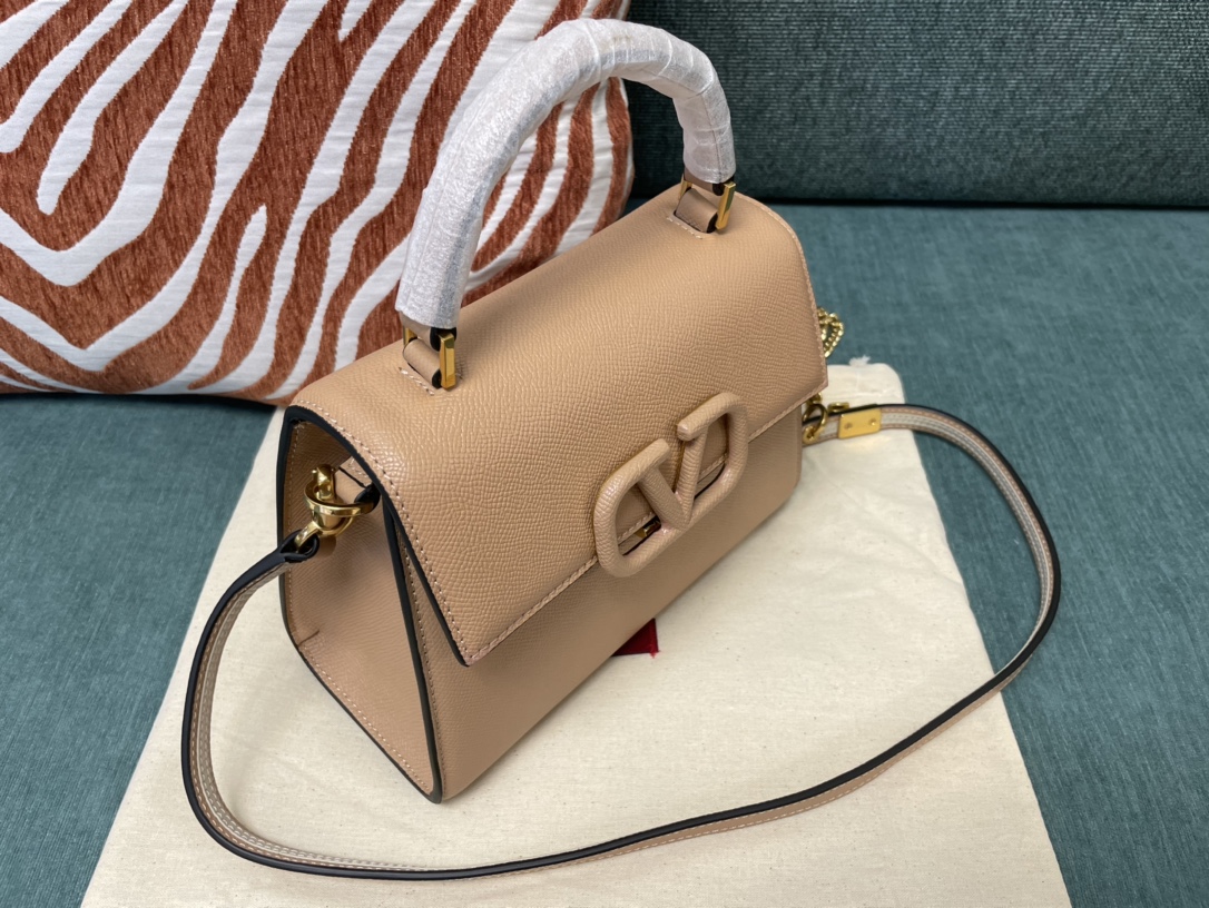 Valentino Garavani - VLogo Beige Womens Leather Bag