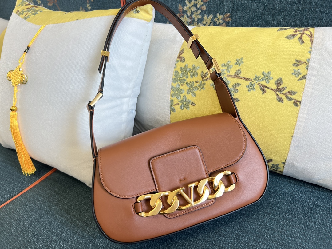 Valentino Garavani VLogo Leather Shoulder Bag | Brown