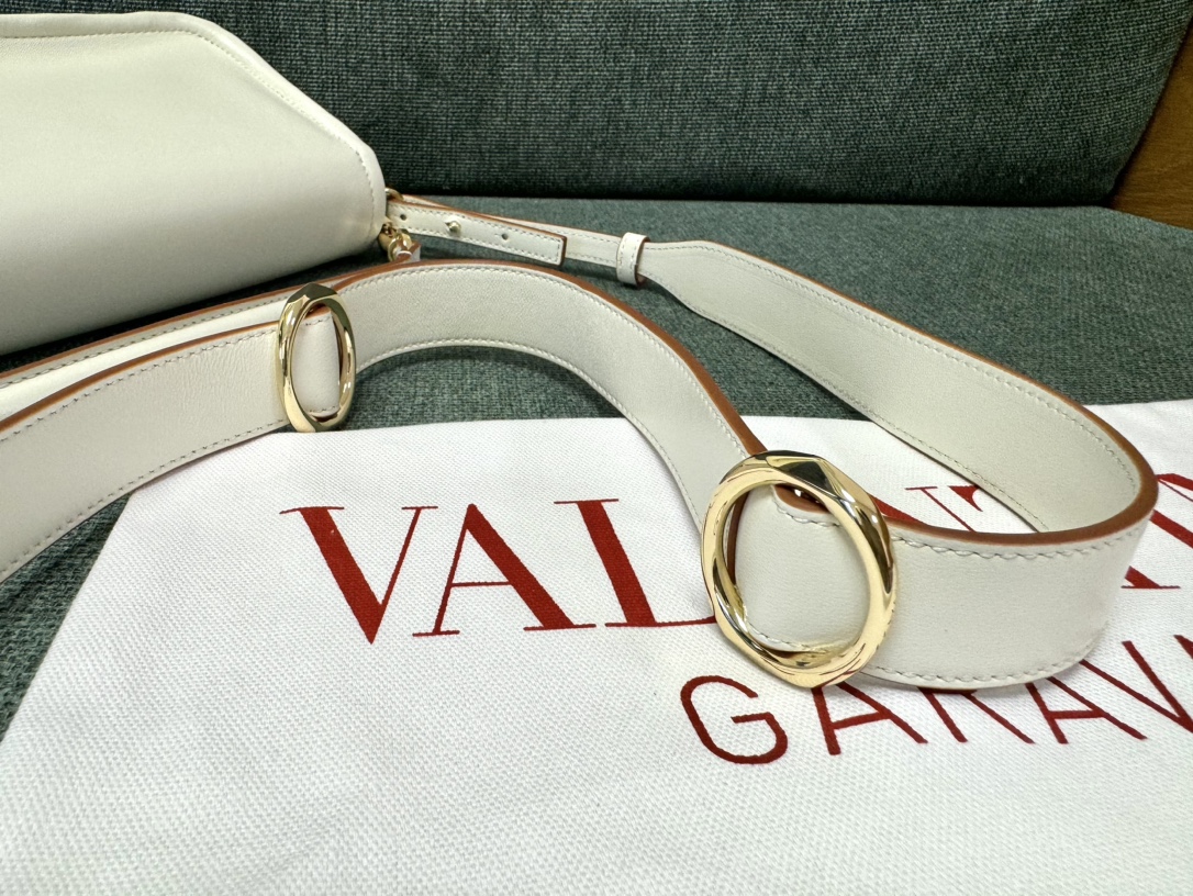 Valentino Garavani VLogo Signature Leather Shoulder Bag | White