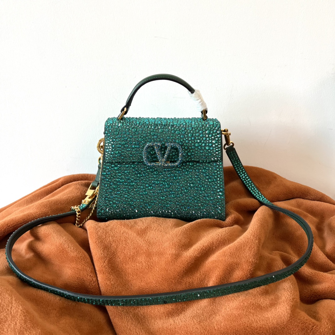Valentino Garavani VSLING Mini Tote Bag | Green |