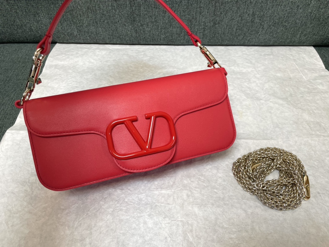 Valentino Garavani Women's Loco Shoulder Bag Tonal