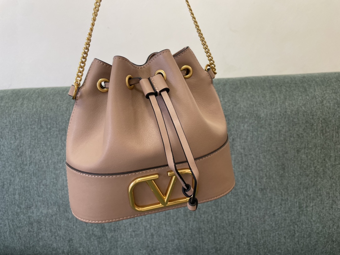 Valentino Mini Bucket Bag In Nappa With Vlogo Signature Chain fo