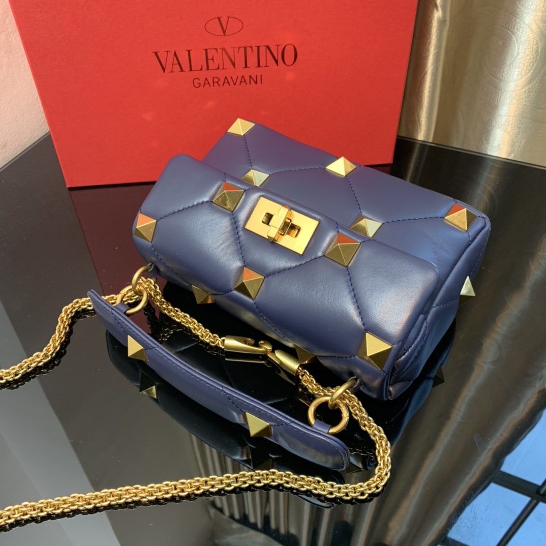 Valentino Navy Blue Quilted Roman Stud Crossbody GHW Chain 2VAL0407C | eBay