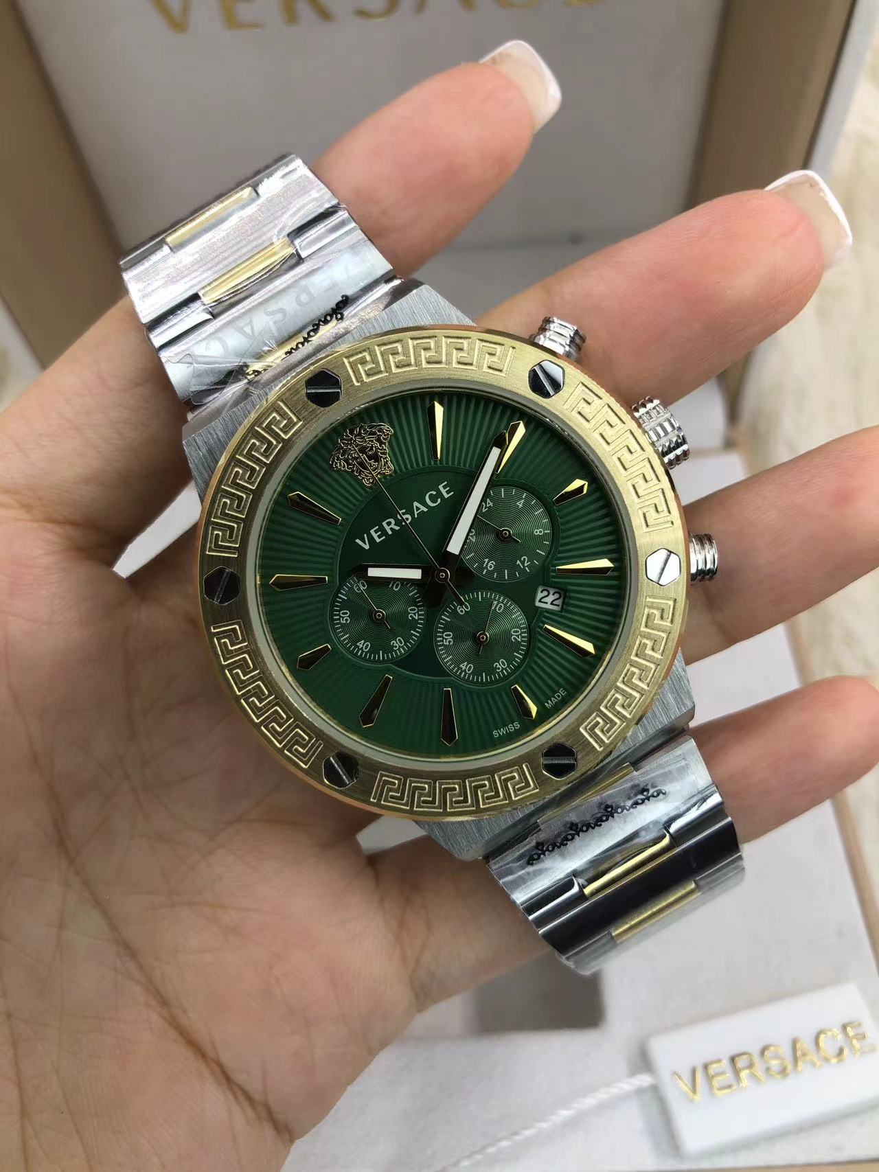 Versace Chrono Black Marble - Men's Luxury Watch - Image 20